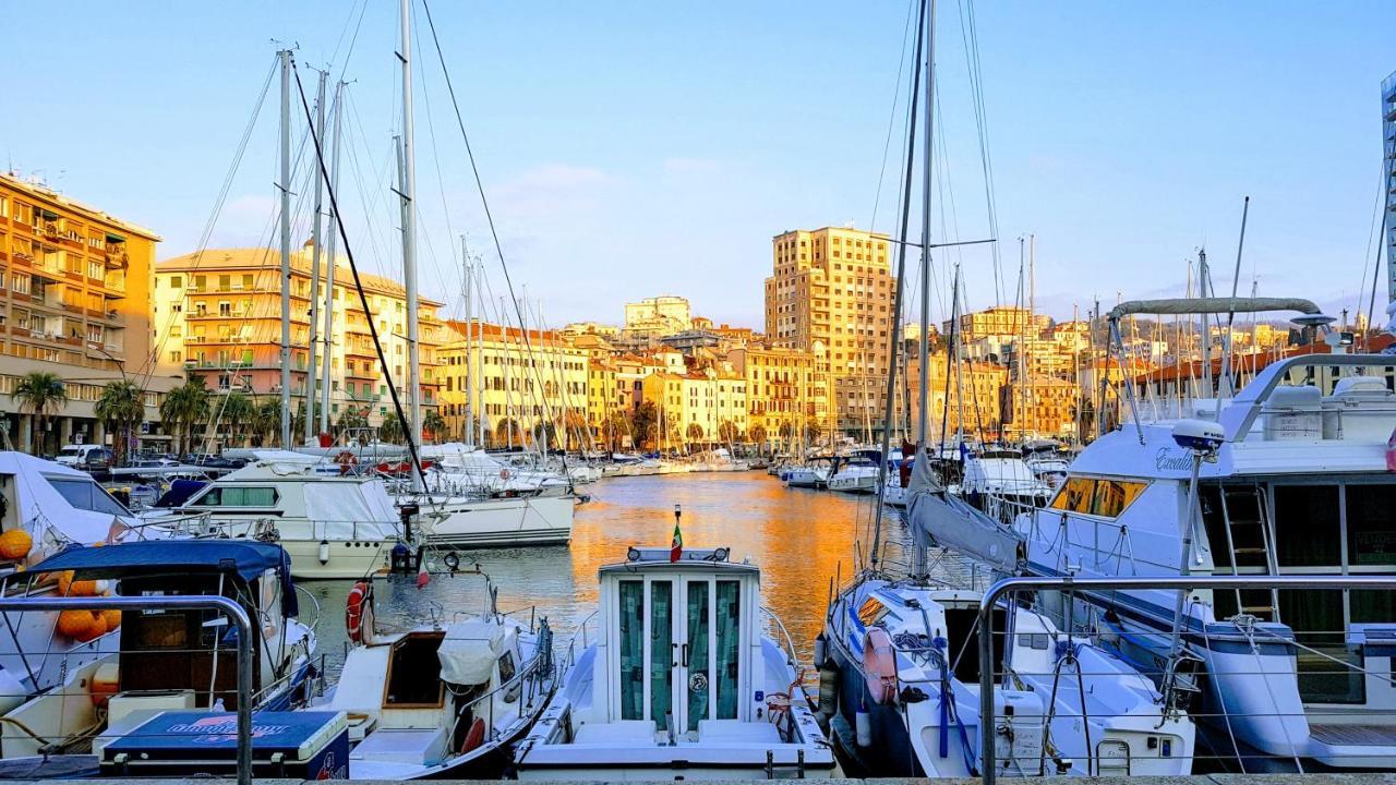 Appuntamento Al Porto Villa Savona Ngoại thất bức ảnh