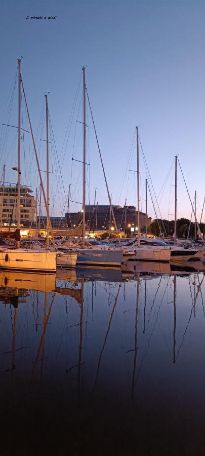 Appuntamento Al Porto Villa Savona Ngoại thất bức ảnh