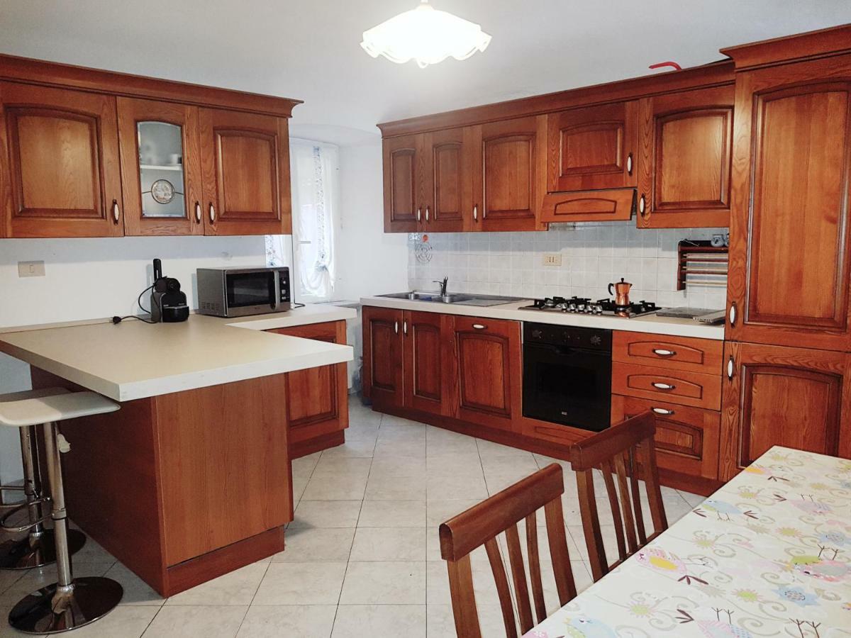 Appuntamento Al Porto Villa Savona Ngoại thất bức ảnh