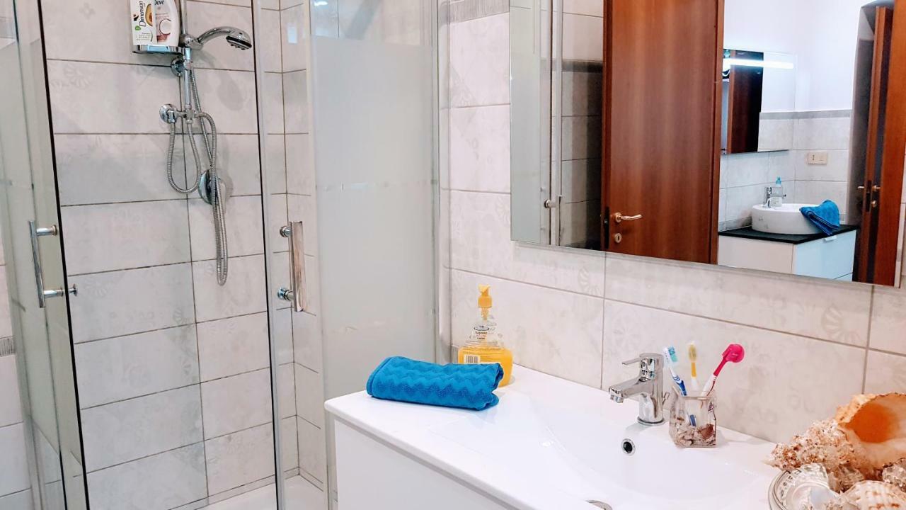 Appuntamento Al Porto Villa Savona Ngoại thất bức ảnh